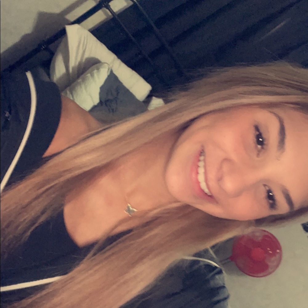 Meet your Posher, Haley